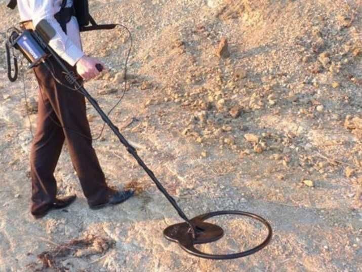 Attention Treasure Seekers