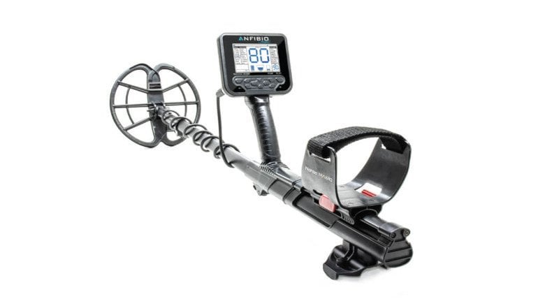 Makro Anfibio Define Dedektörü