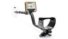Macro Gold Kruzer Treasure Detector