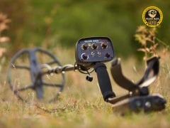 Golden Mask 4 WD (New Shaft) Treasure Detector