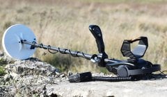 Titan Ger Gold Seeker Treasure Detector